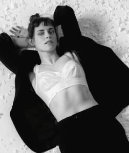 Kristen Stewart in 2026: From Twilight's Bella Swan to Hollywood's Most Fascinating Director — And Why She Is Still Living Rent Free in Everyone's Head