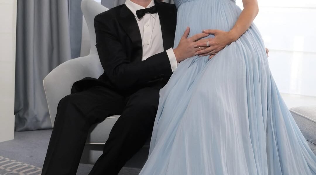 Barbara Palvin Is Pregnant