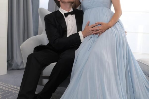 Barbara Palvin Is Pregnant